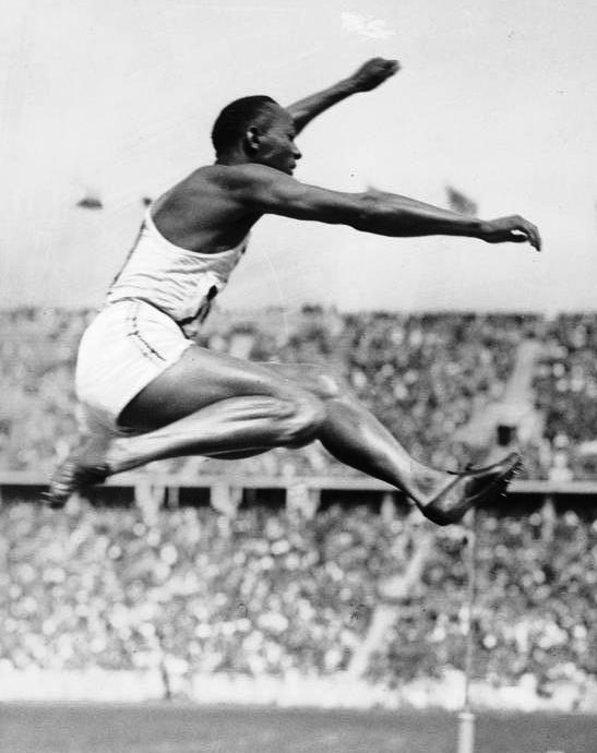 Olimpiade Berlin 1936 - Jesse Owens